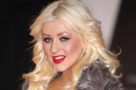 Christina Aguilera will sich mit ihrem Vater treffen