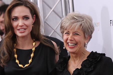 Angelina Jolie holt Schwiegereltern ins Haus