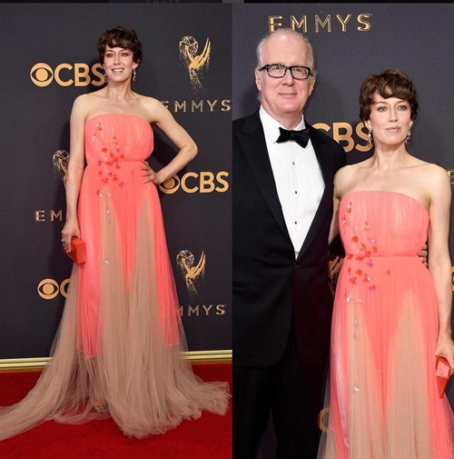 Fargo star Carrie Coon Delpozo alongside husband Tracy Letts