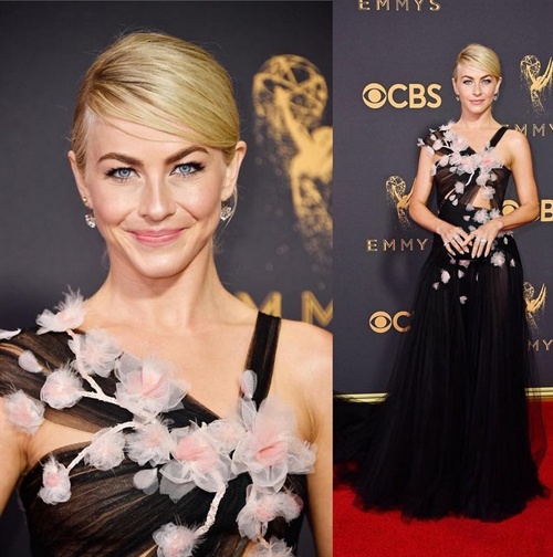 Julianne Hough in Marchesa at Emmys