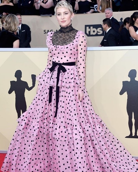 Kate Hudson in Valentino