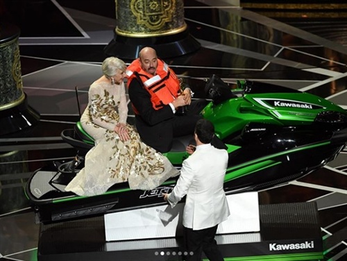 Host Jimmy Kimmel makes good on his word and awards Oscar-winning costume designer Mark Bridges a jet ski for having the shortest acceptance speech during the ceremony. Helen Mirren even rode in on the jet ski with Mark! 2