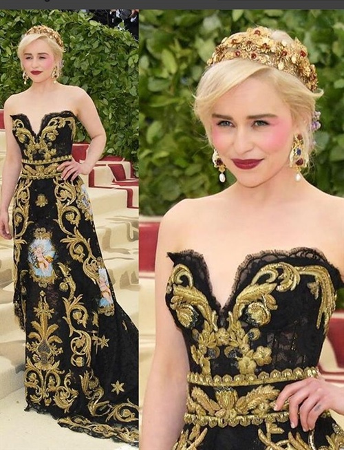 Emilia Clarke in Dolce Gabbana