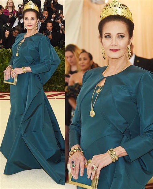 Lynda Carter in Zac Posen