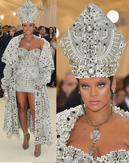 Rihanna in Margiela