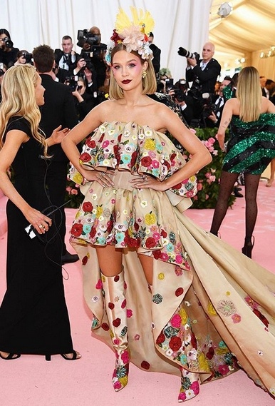 Josephine Skriver in Jonathan Simkhai