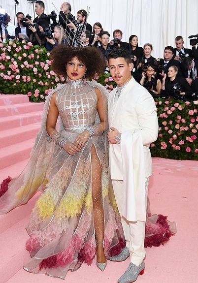 Nick Jonas und Priyanka Chopra in Dior