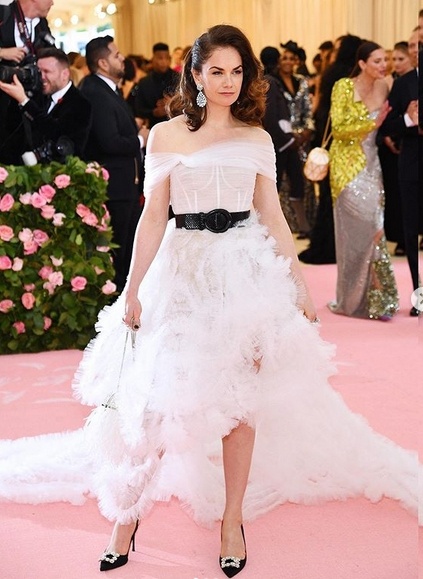 Ruth Wilson in Oscar de la Renta