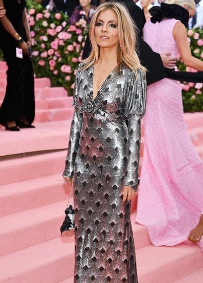 Sienna Miller in Paco Rabanne